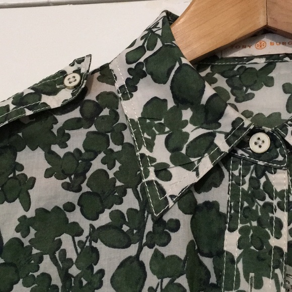 Tory Burch button down shirt size 4 Preowned - Picture 5 of 6